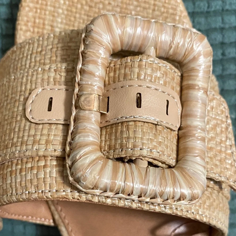 Tan New Dolce Vita Woven Slide Sandals Size 7.5